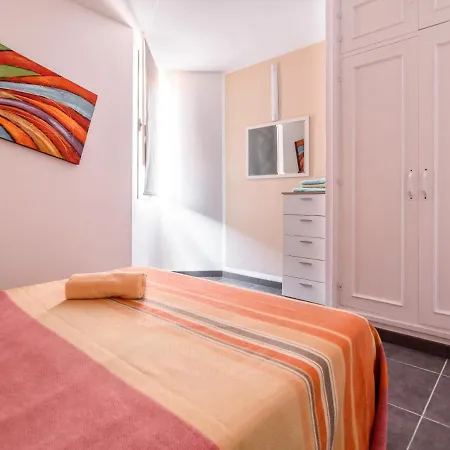 203 Modern 1 Bedroom Accommoda, Pool, Terrace, Wif Apartamento