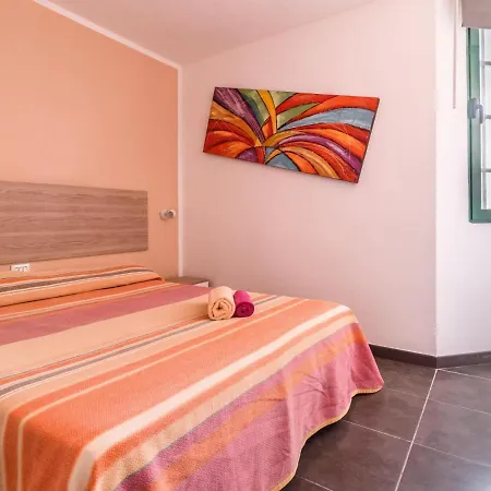 203 Modern 1 Bedroom Accommoda, Pool, Terrace, Wif Apartamento Costa De Antigua
